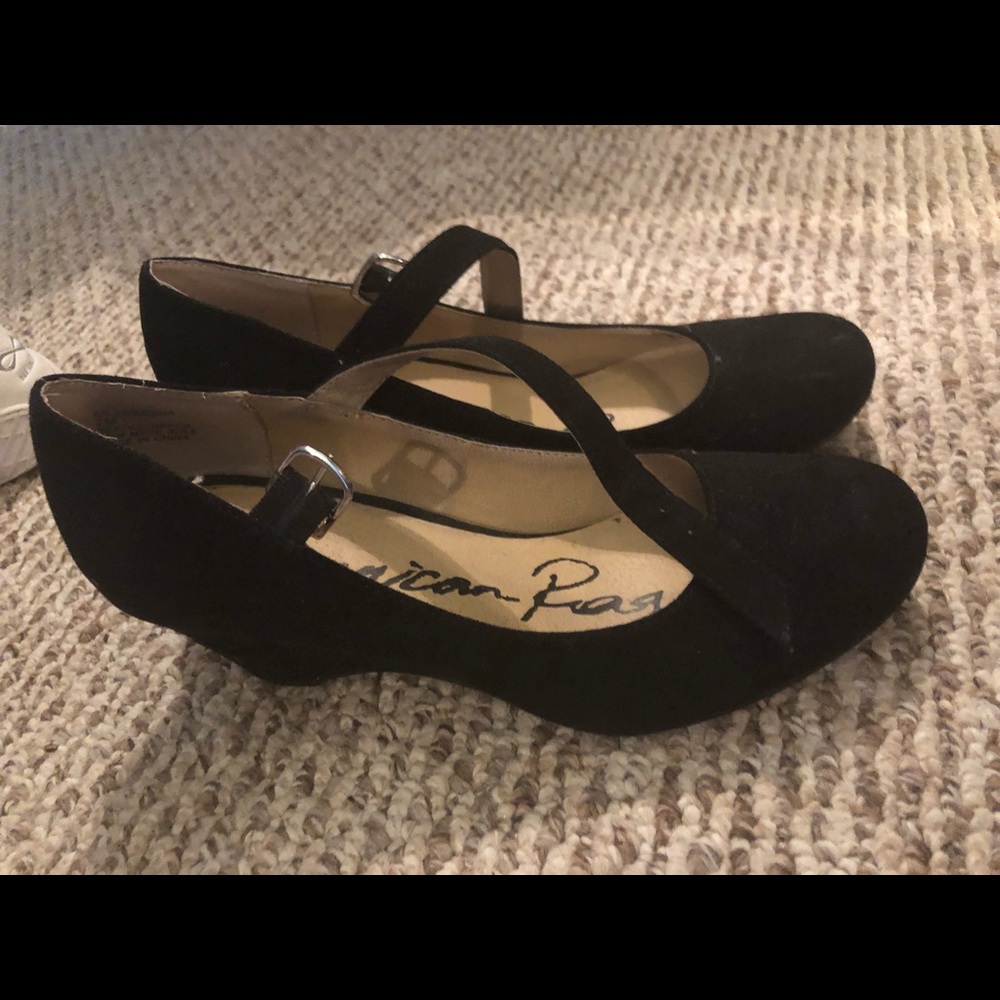 Classic black wedges